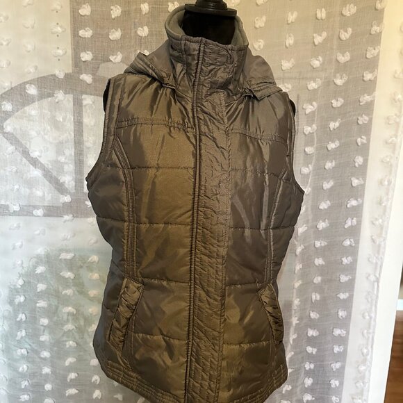 NY&Co Silver Vest - Picture 3 of 3